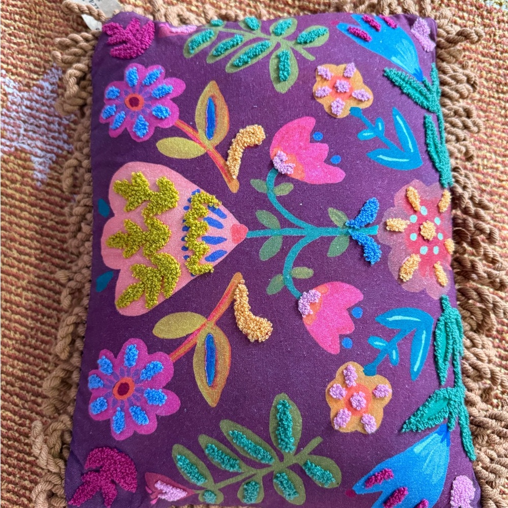 BRAND NEW WITH TAGS Natural Life embroidered floral pillow 12inx9in - Picture 2 of 3
